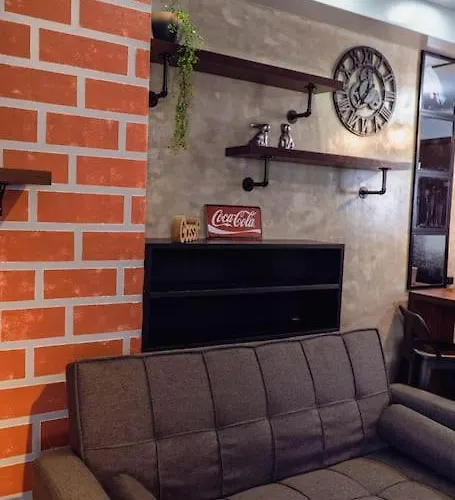 Apartamento Comfy And Cozy Retreat In With A Stunning View Manila