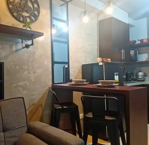 Comfy And Cozy Retreat In With A Stunning View Apartamento Manila
