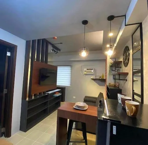 Apartamento Comfy And Cozy Retreat In With A Stunning View Manila
